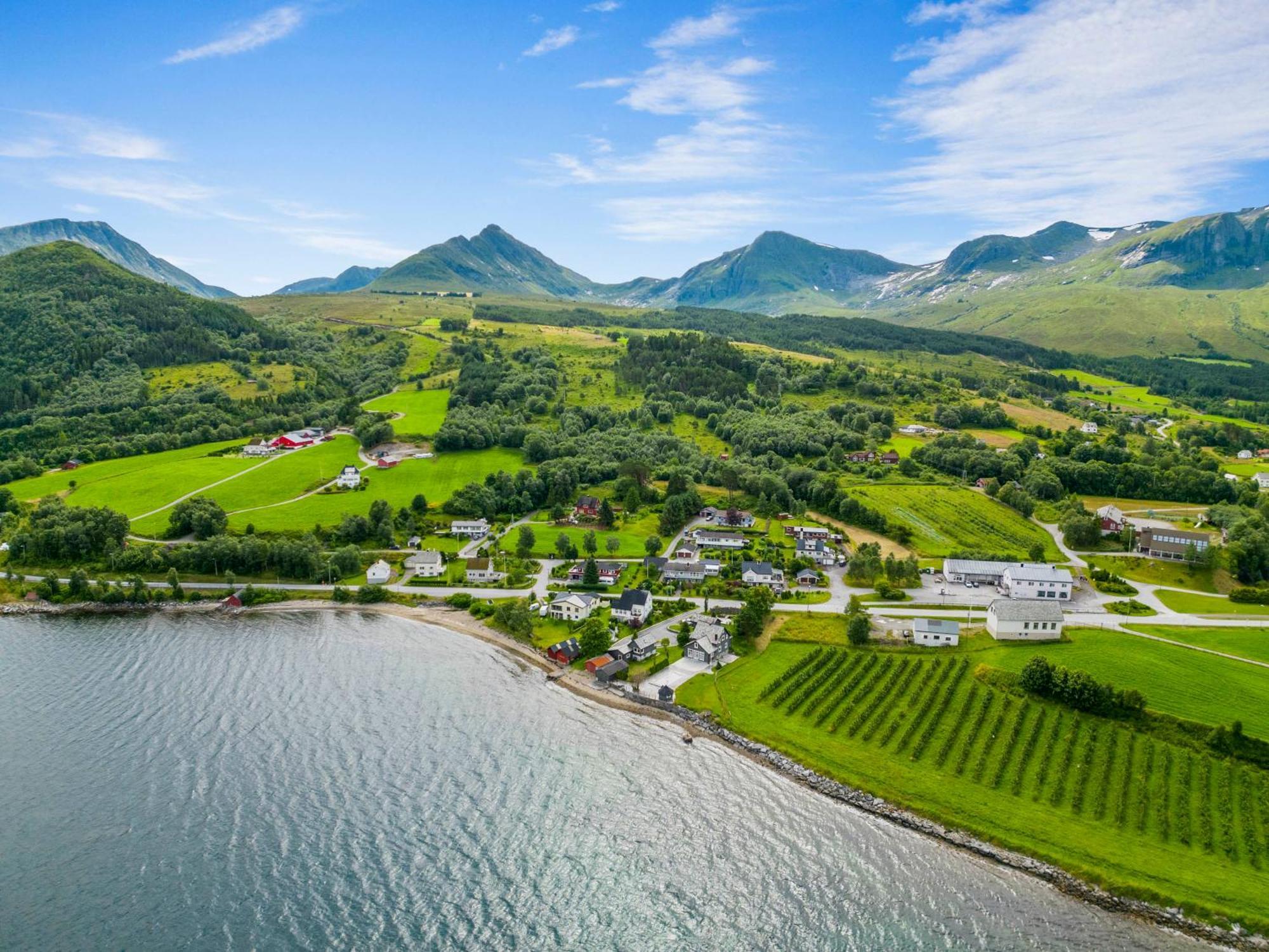 Rovde Fjordferien Exterior photo